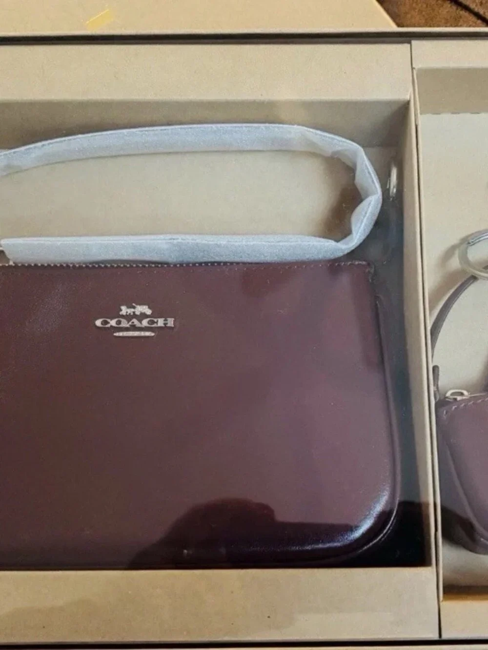 Boxed Nolita 19 And Nolita Bag Charm Set - New in Box - Wine Red - Picture 8 of 9